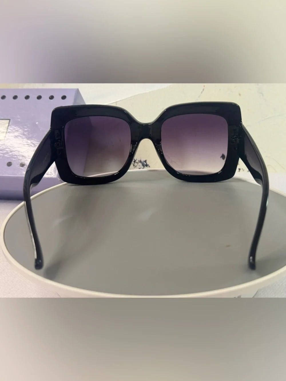 Gucci Oversized Sunglasses Full Inclusion - Picture 8 of 17